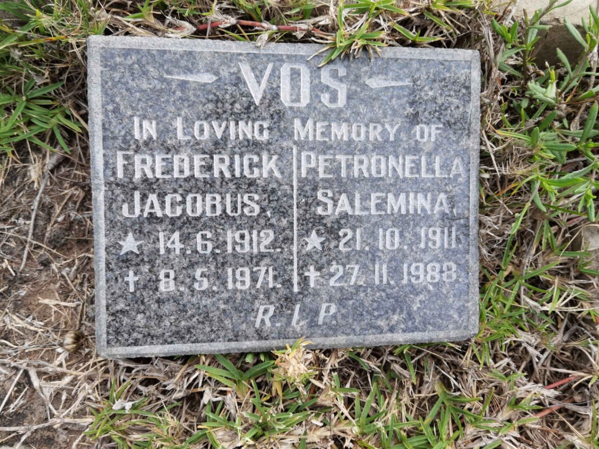 VOS Frederick Jacobus 1912-1971 &amp; Petronella Salemina 1911-1988