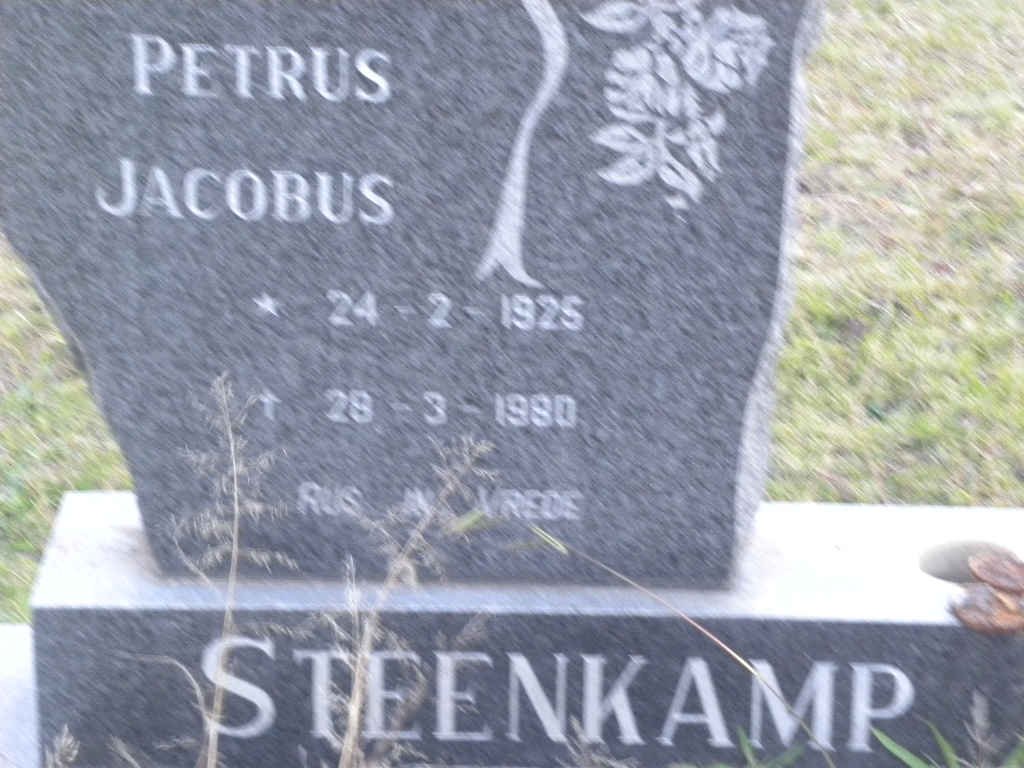 STEENKAMP Petrus Jacobus 1925-1990