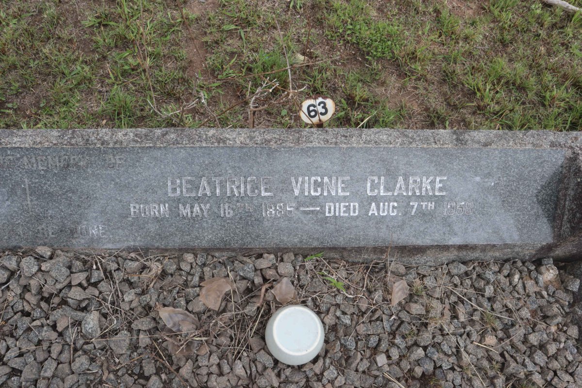 CLARKE Beatrice Vigne 1885-1958