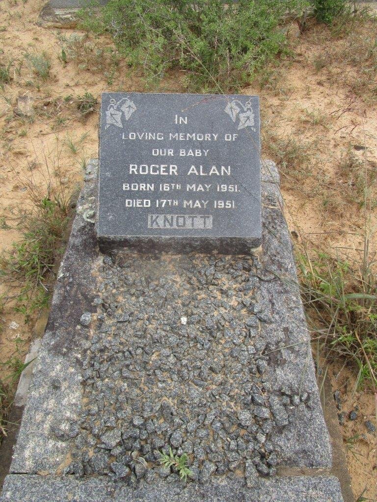 KNOTT Roger Alan 1951-1951