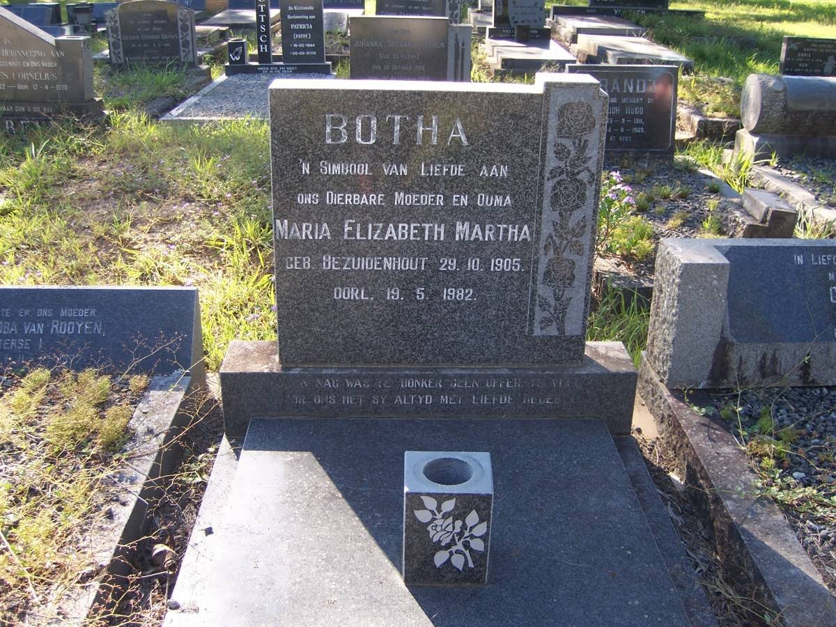 BOTHA Maria Elizabeth Martha nee BEZUIDENHOUT 1905-1982