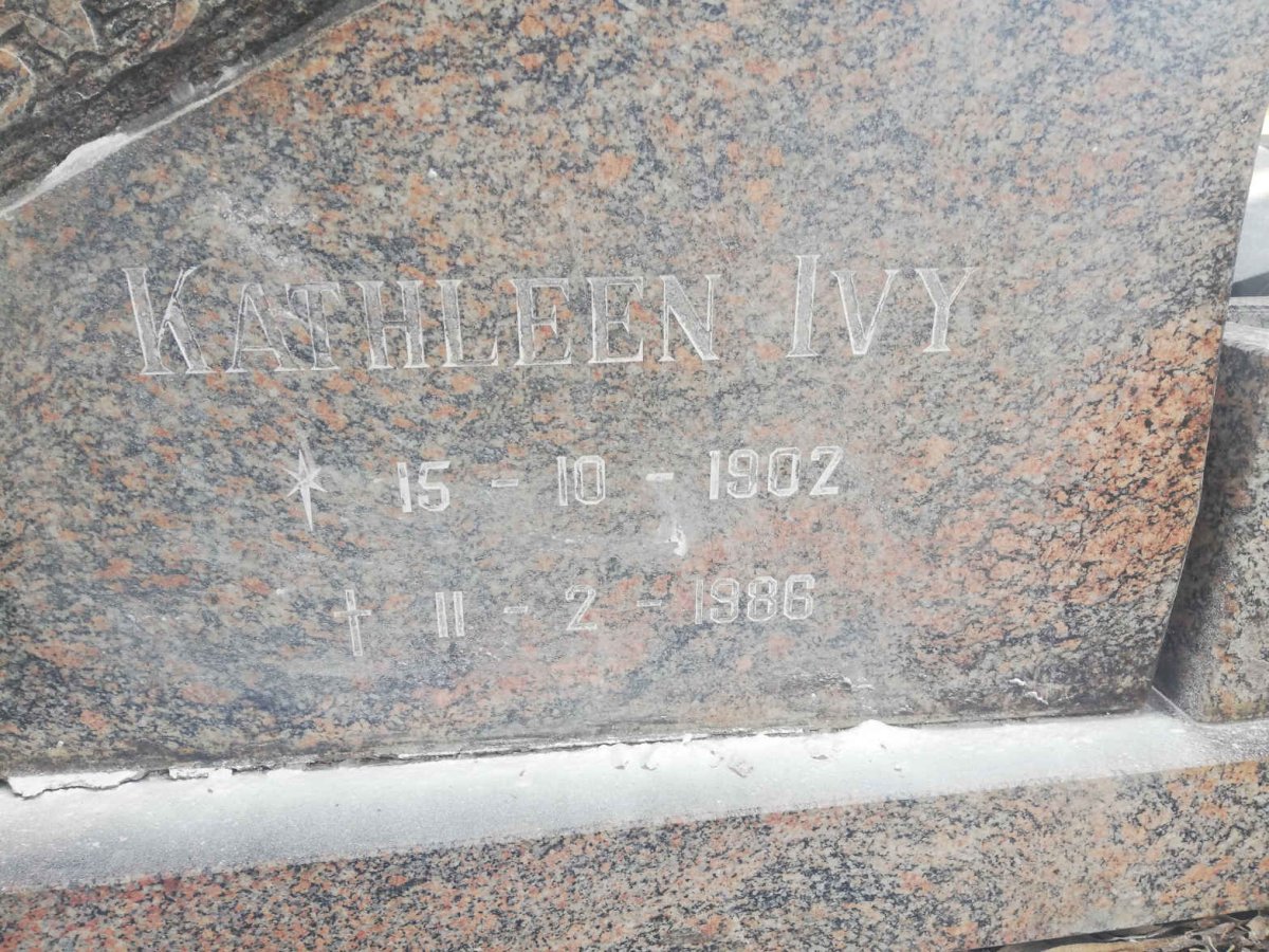 CHILDS Kathleen Ivy 1902-1986