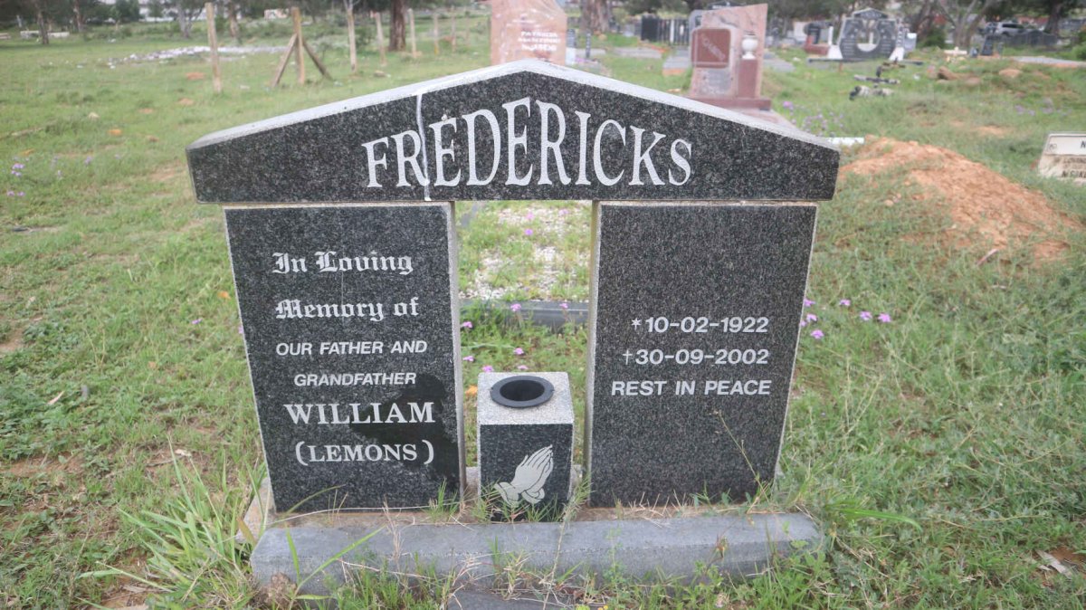 FREDERICKS William 1922-2002