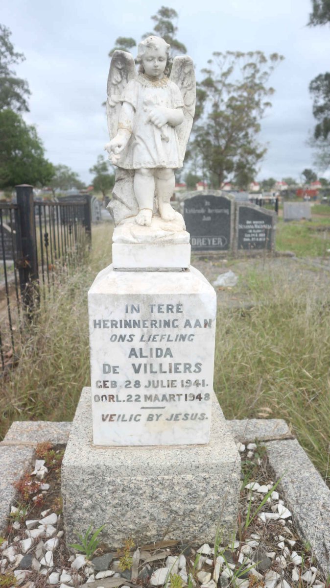 VILLIERS Alida, de 1941-1948 
