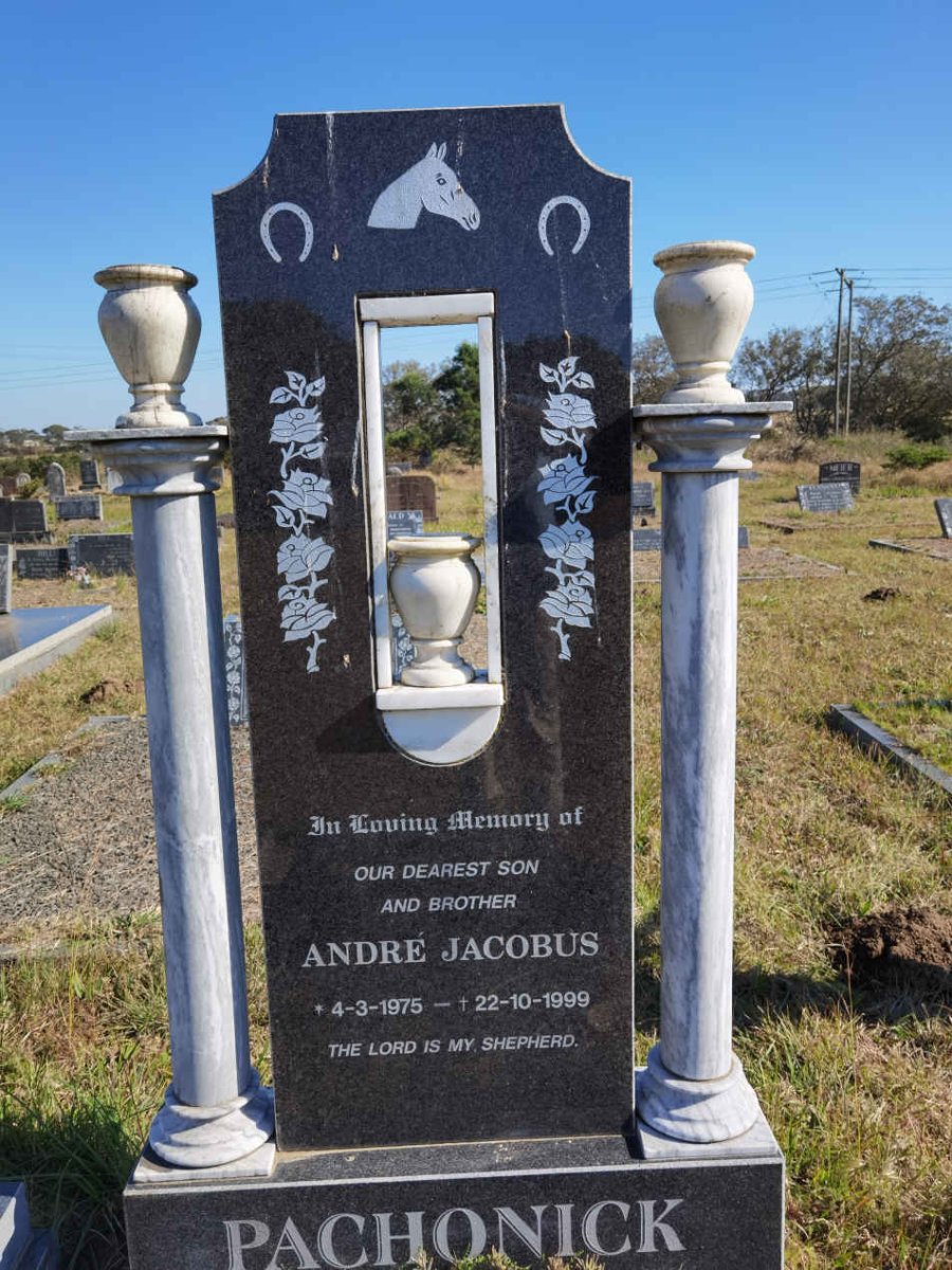 PACHONICK Andre Jacobus 1975-1999