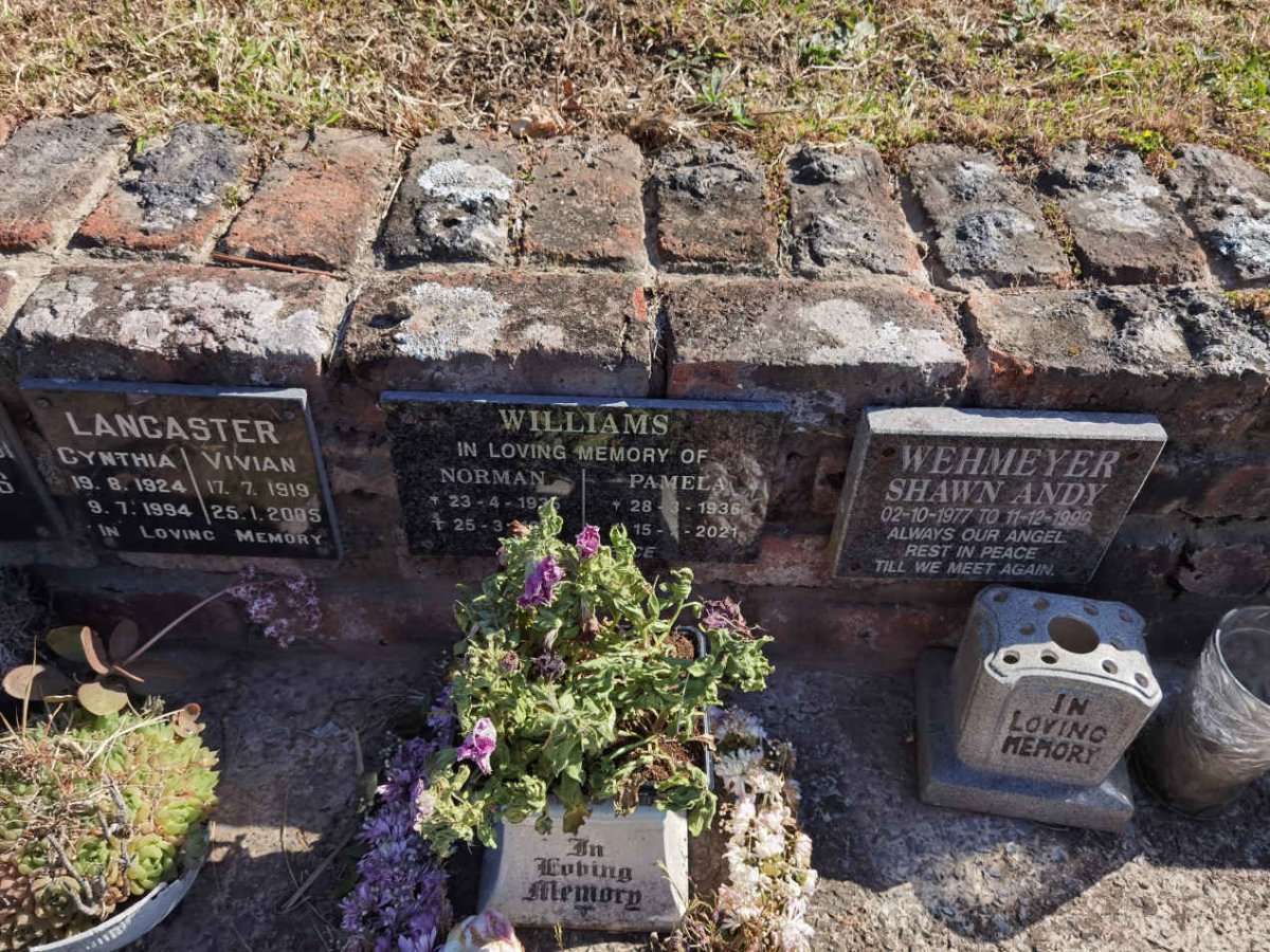 LANCASTER Vivian 1919-2005 &amp; Cynthia 1924-1994 :: WEHMEYER Shawn Andy 1977-1999