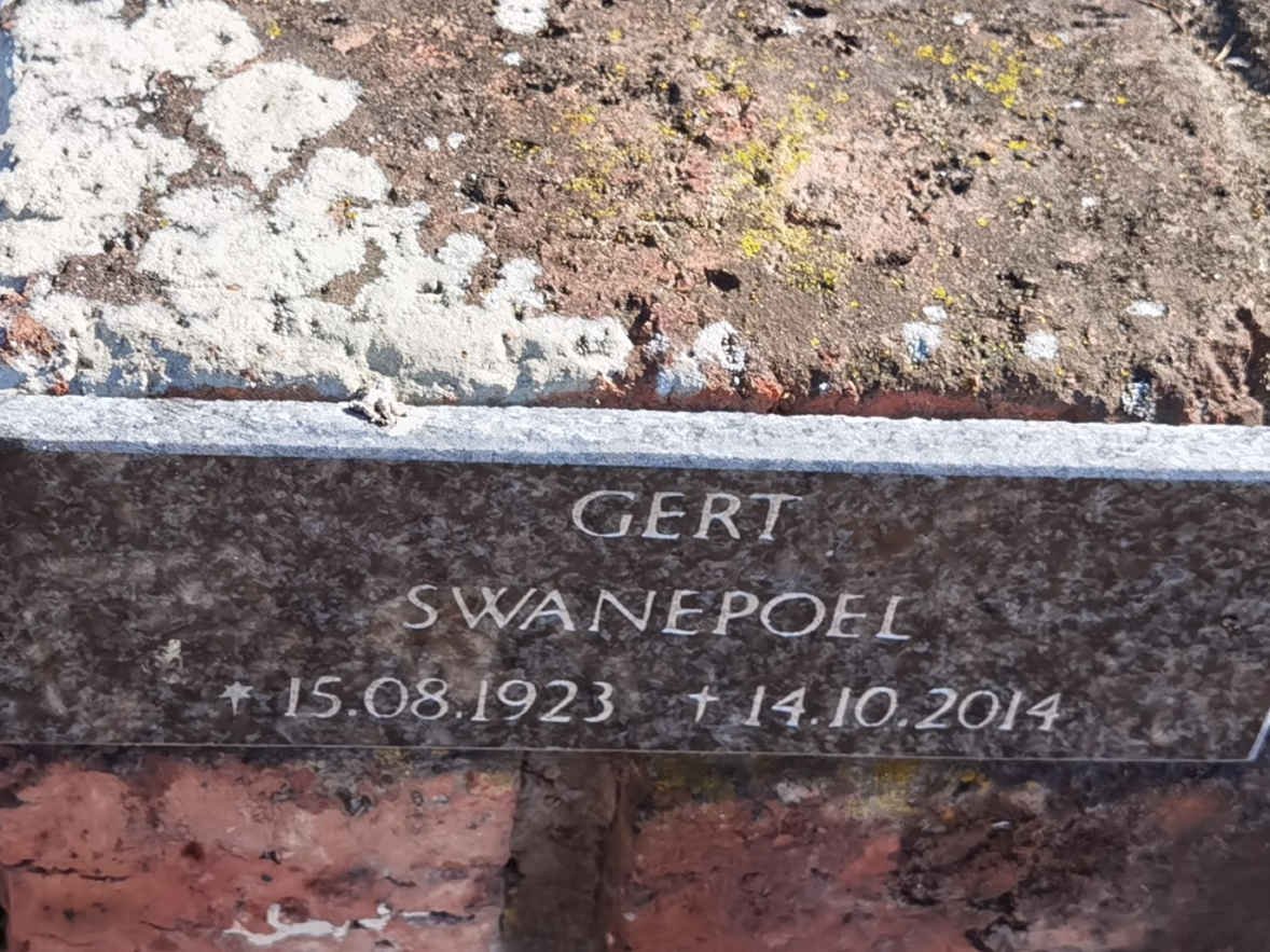 SWANEPOEL Gert 1923-2014