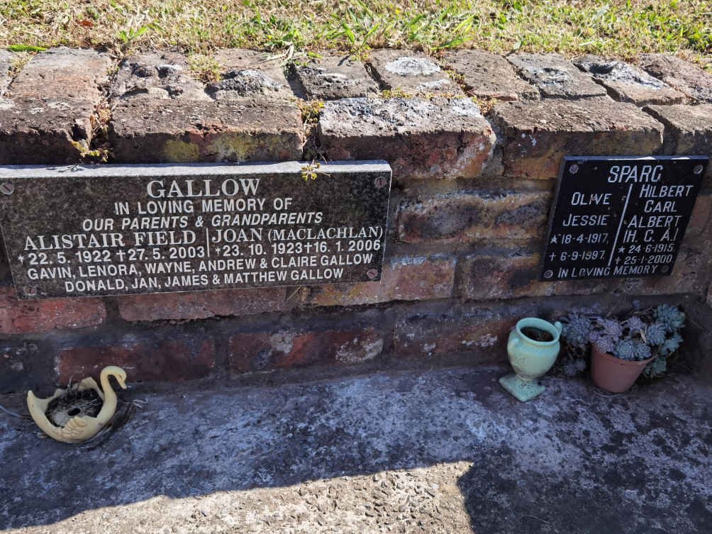 GALLOW Alistair Field 1922-2003 &amp; Joan MACLACHLAN 1923-2006