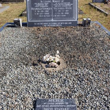 MEIER Reginald Stanley 1912-2006 &amp; Victoria Rose 1917-1996
