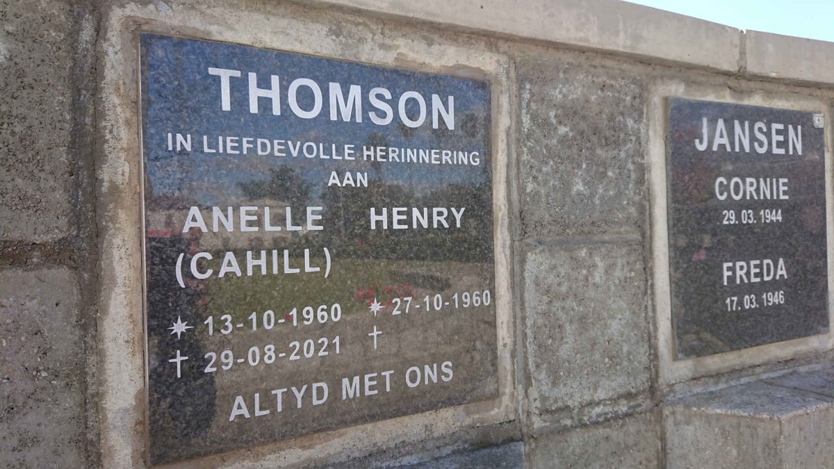 THOMSON Henry 1960- &amp; Anelle CAHILL 1960-2021
