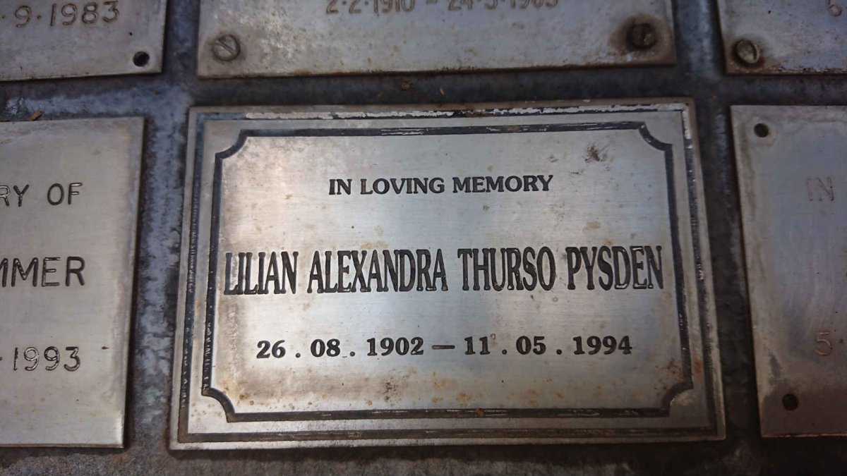 PYSDEN Lilian Alexandra Thurso 1902-1994