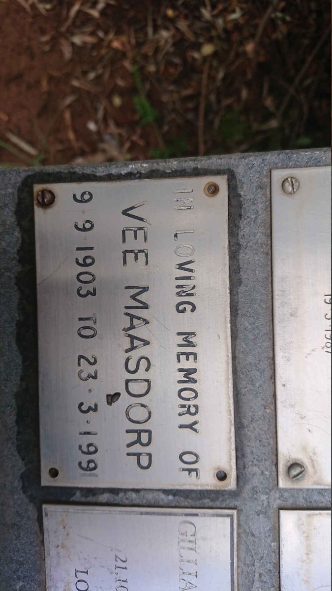 MAASDORP Vee 1903-1991