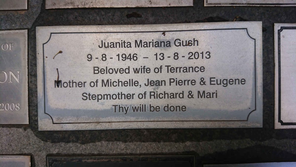 GUSH Juanita Mariana 1946-2013