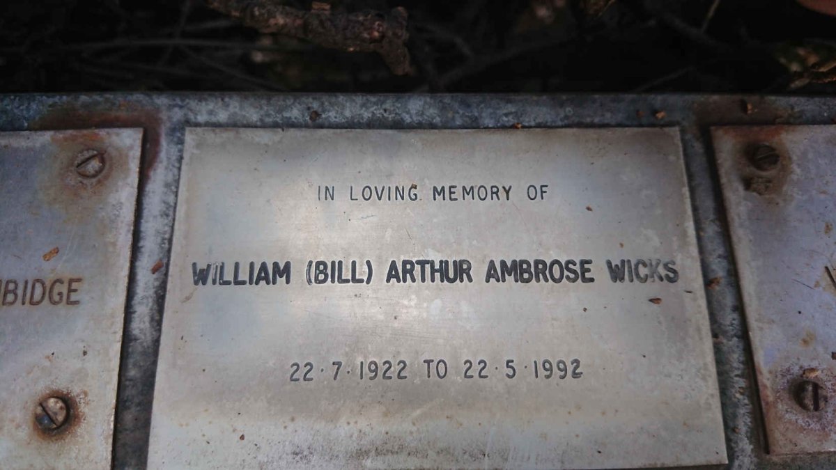WICKS William Arthur Ambrose 1922-1992