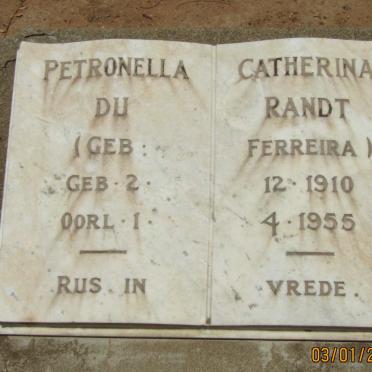 R - Vanne :: Surnames - R