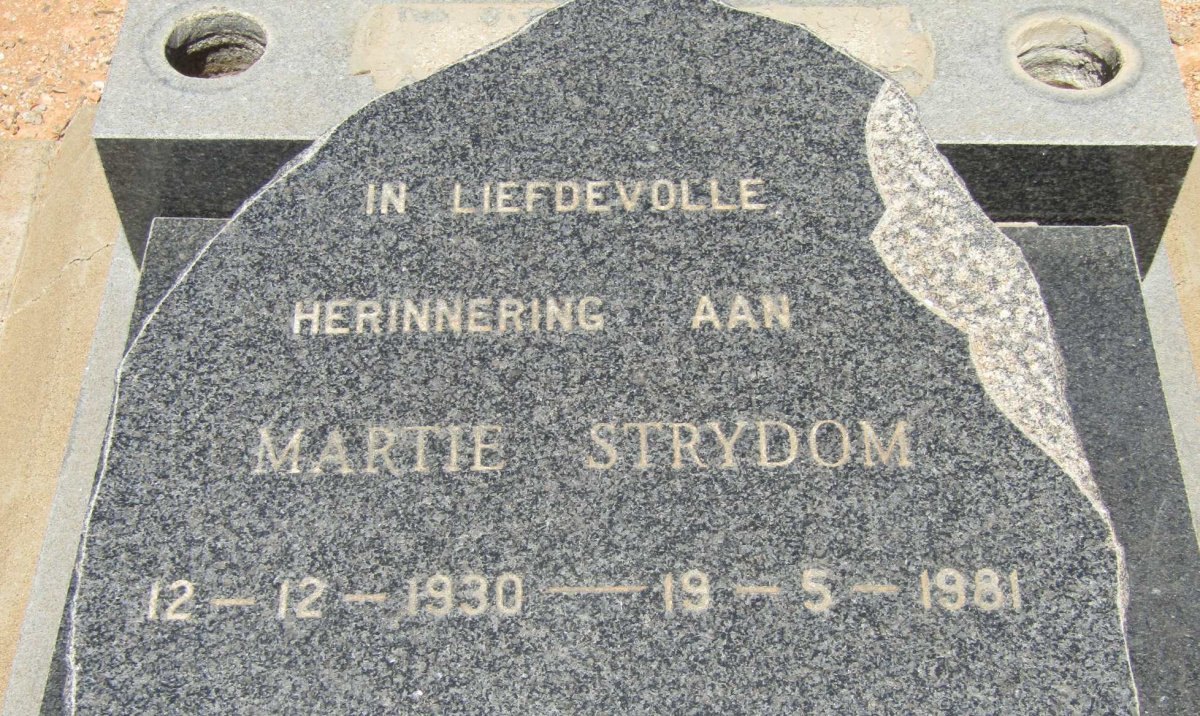 STRYDOM Martie 1930-1981