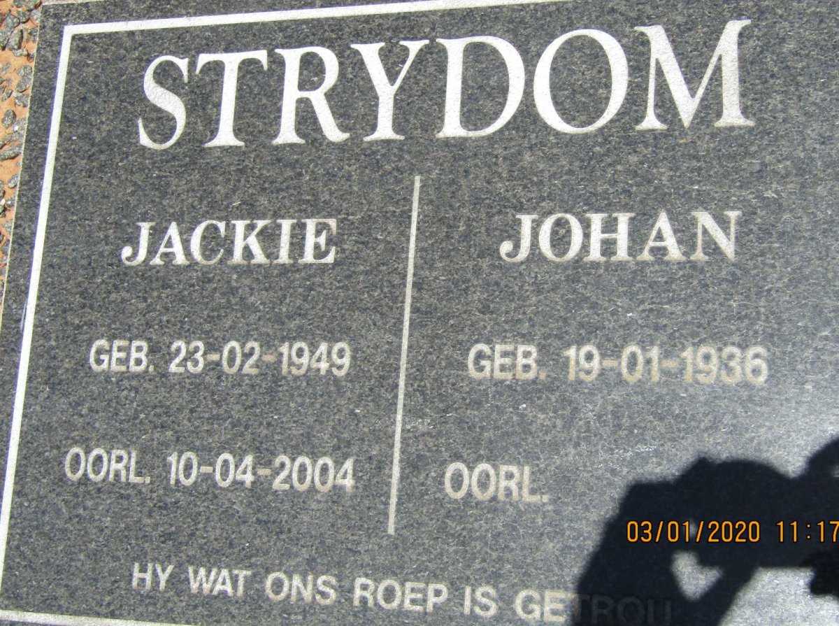 STRYDOM Johan 1936- &amp; Jackie 1949-2004