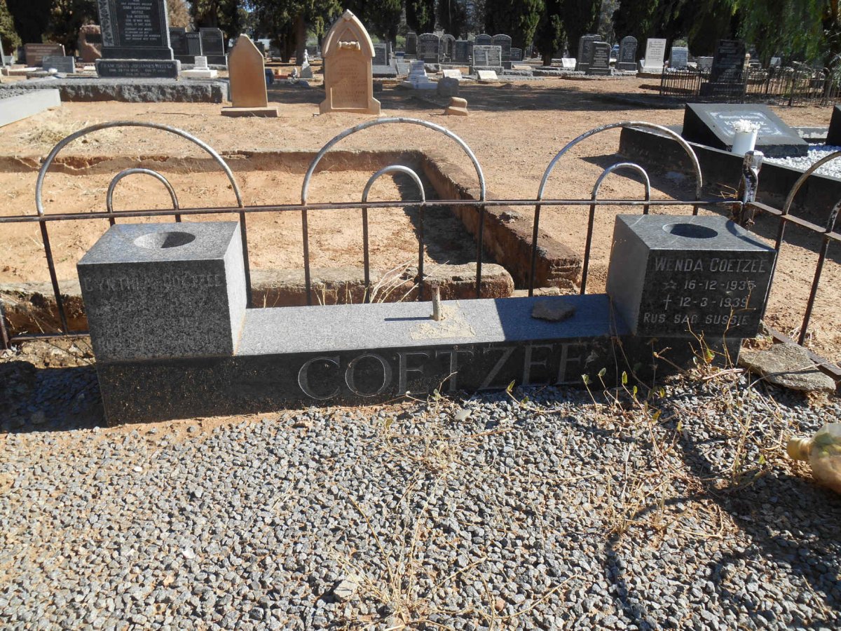 COETZEE Cynthia 1927-1927 :: COETZEE Wenda 1935-1939