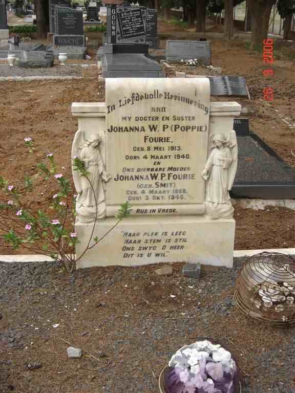 FOURIE Johanna W.P. 1913-1940 &amp;  FOURIE Johanna W.P. nee SMIT 1868-1946
