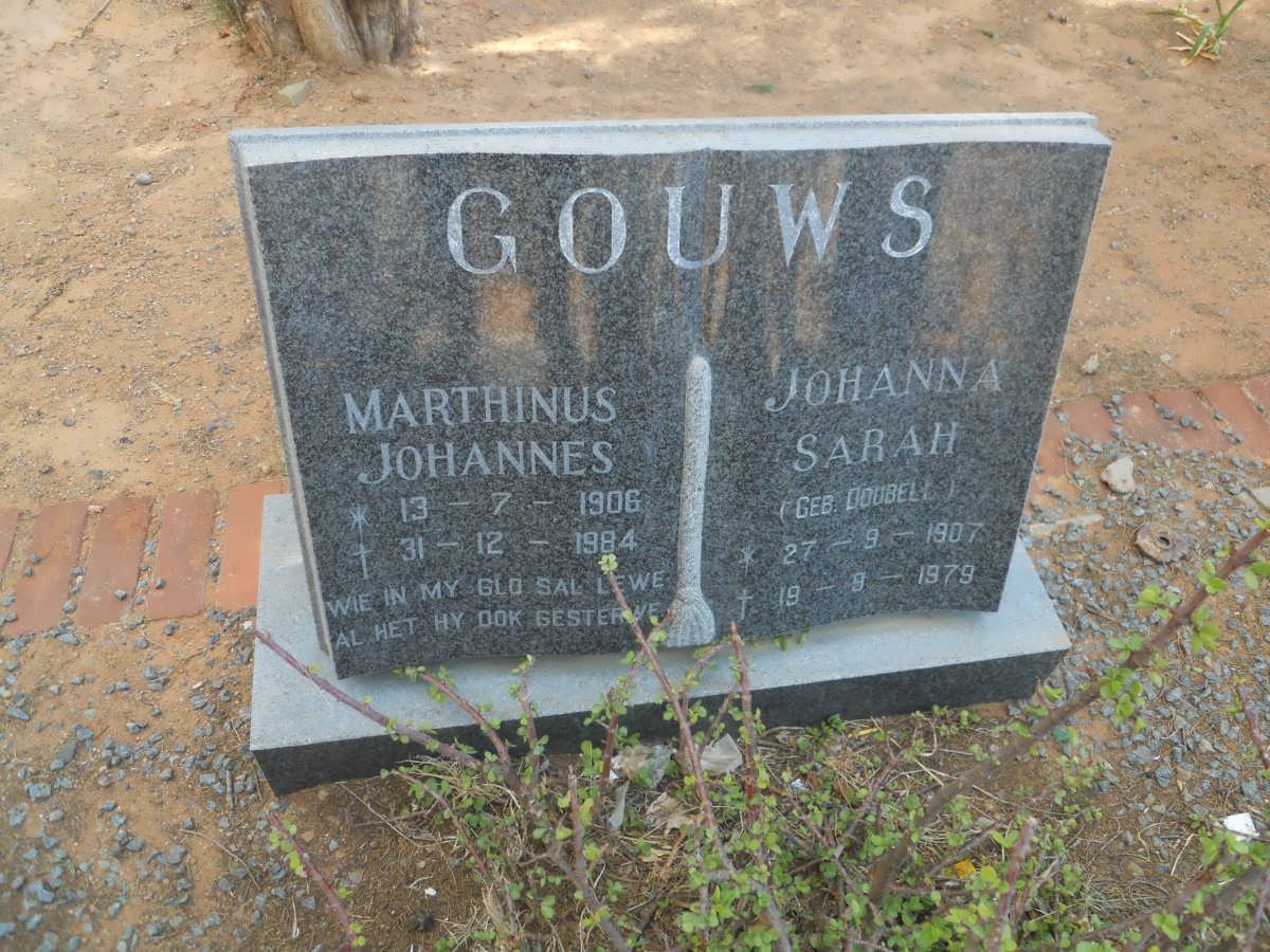 GOUWS Marthinus Johannes 1906-1984 &amp; Johanna Sarah DOUBELL 1907-1979