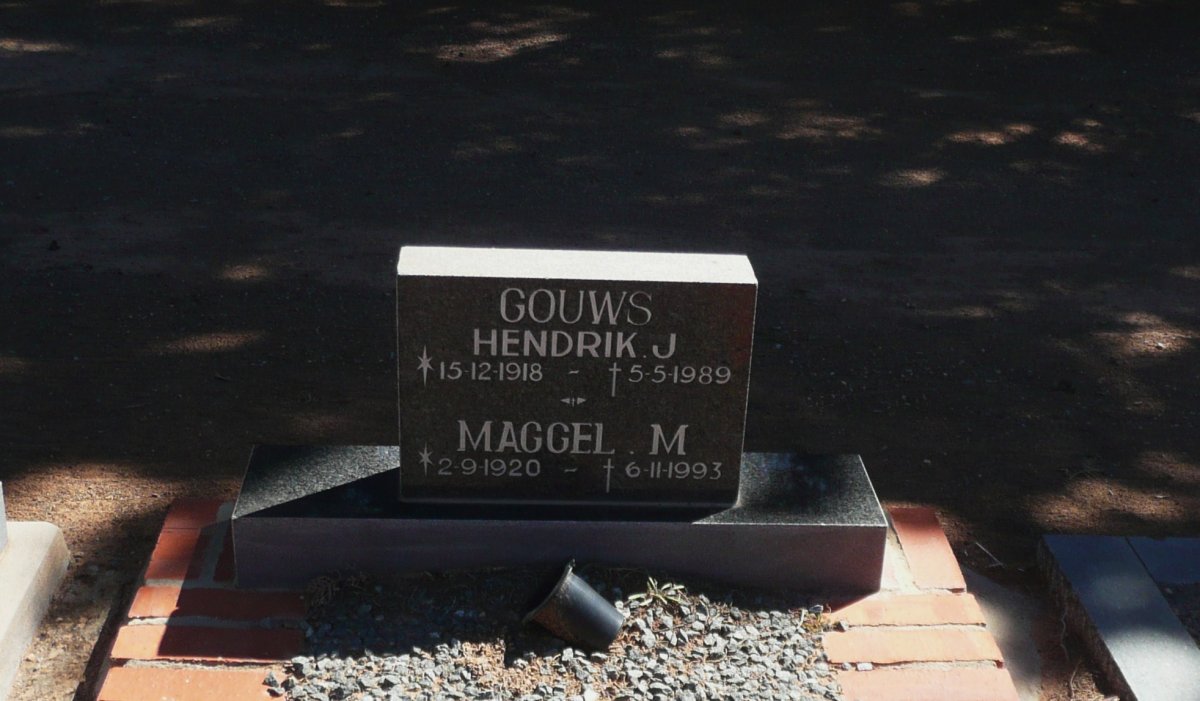 GOUWS Hendrik J. 1918-1989 &amp; Maggel M. 1920-1993