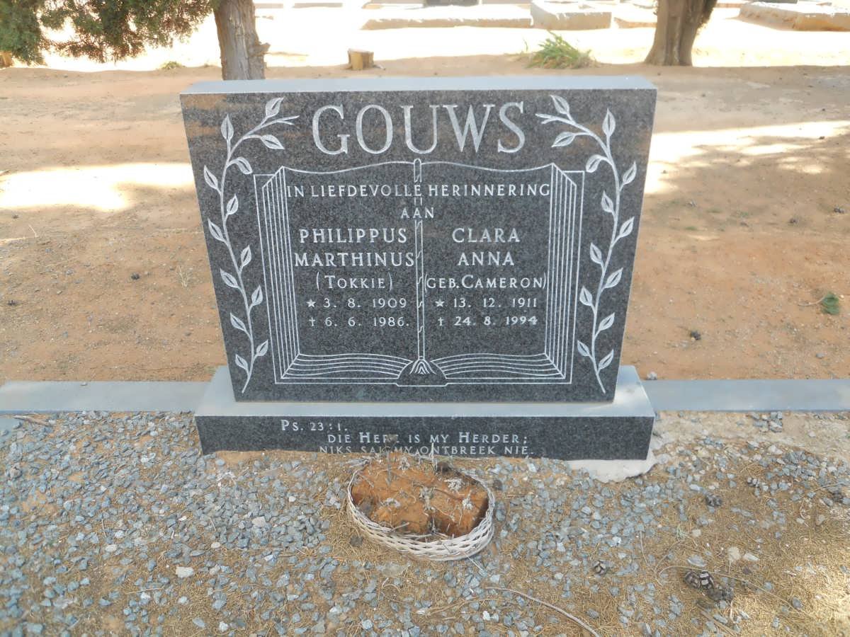 GOUWS Philippus Marthinus 1909-1986 &amp; Clara Anna CAMERON 1911-1994