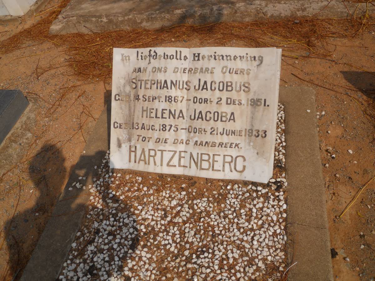 HARTZENBERG Stephanus Jacobus 1867-1951 &amp; Helena Jacoba 1875-1933