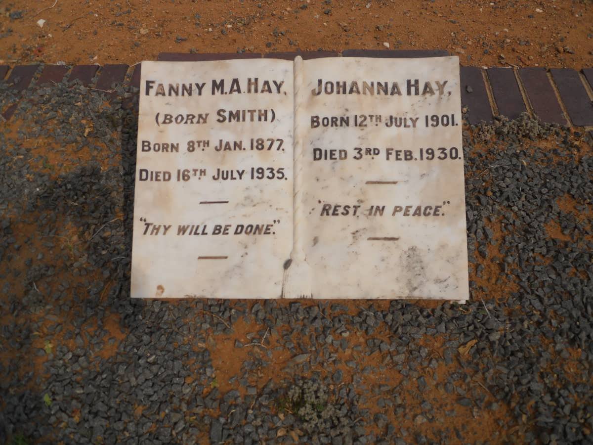 HAY Fanny M.A. nee SMITH 1877-1935 :: HAY Johanna 1901-1930