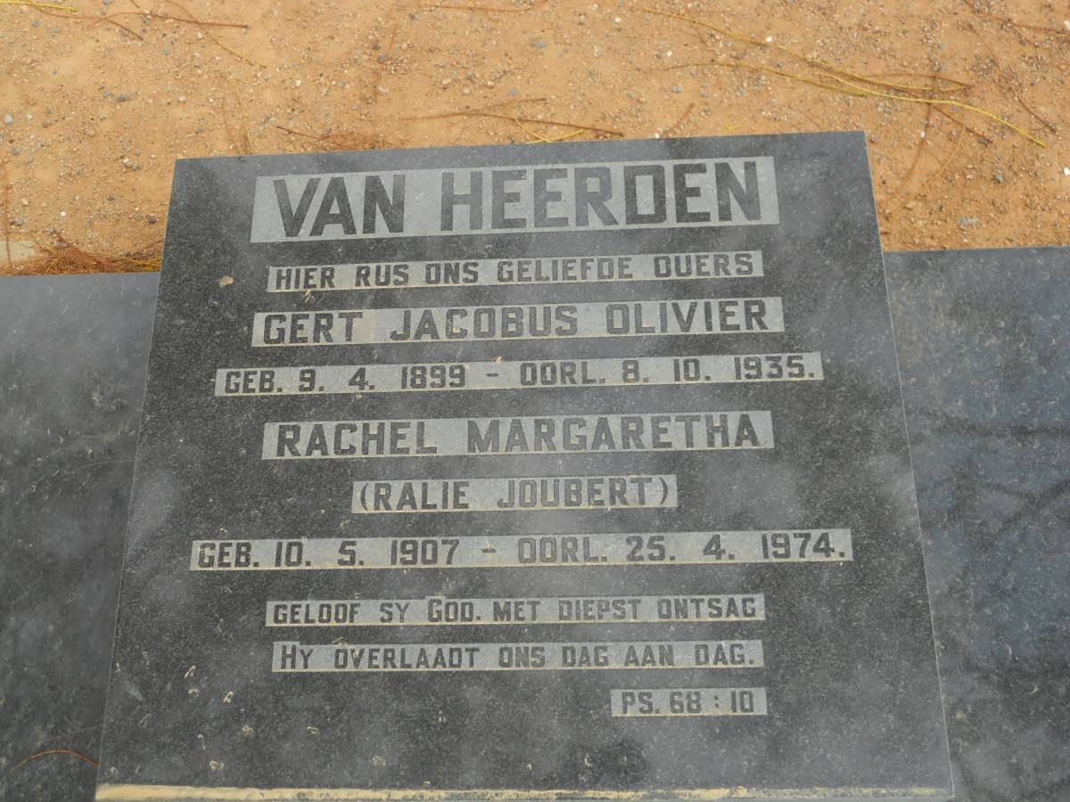 HEERDEN Gert Jacobus Olivier, van 1899-1935 &amp; Rachel Margaretha JOUBERT 1907-1974