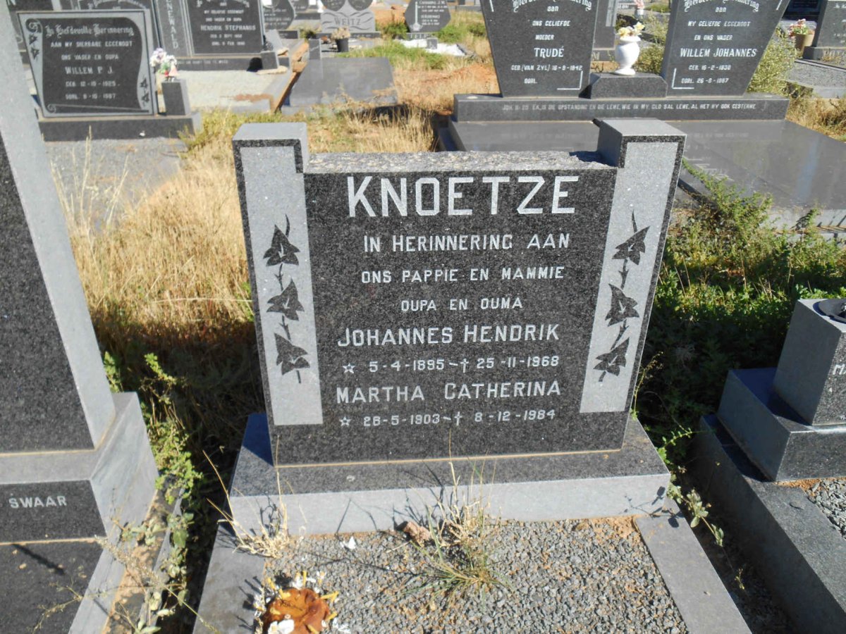 KNOETZE Johannes Hendrik 1895-1968 &amp; Martha Catherina 1903-1985