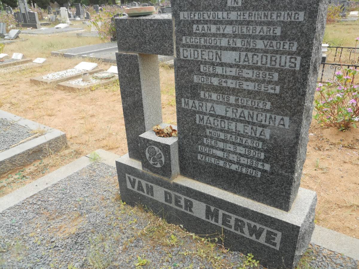 MERWE Gideon Jacobus, van der 1895-1954 &amp; Maria Francina Magdelena BARNARD 1900-1984