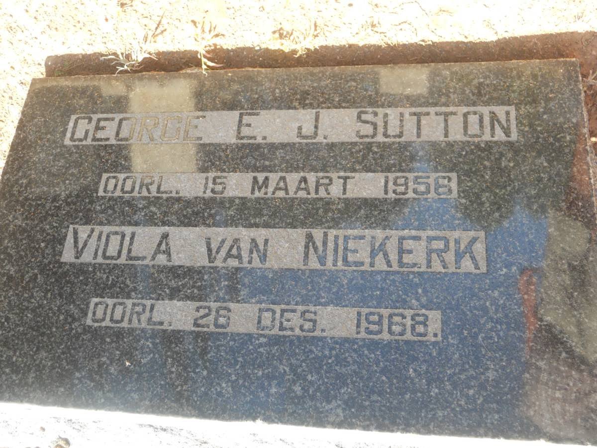 SUTTON George E.J. -1956 :: VAN NIEKERK Viola -1968