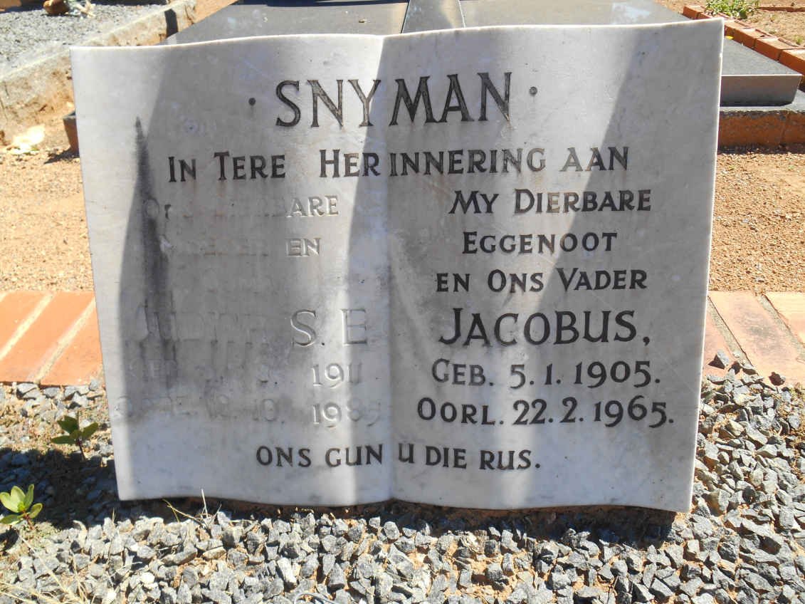 SNYMAN Jacobus 1905-1965 &amp; Judith S.E. 1911-1985