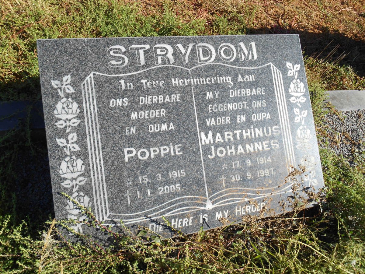 STRYDOM Marthinus Johannes 1914-1997 &amp; Poppie 1915-2005