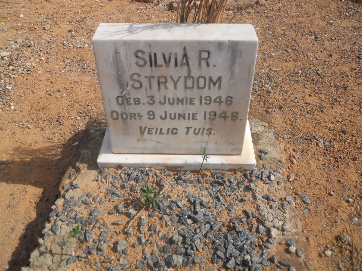 STRYDOM Silvia R. 1946-1946
