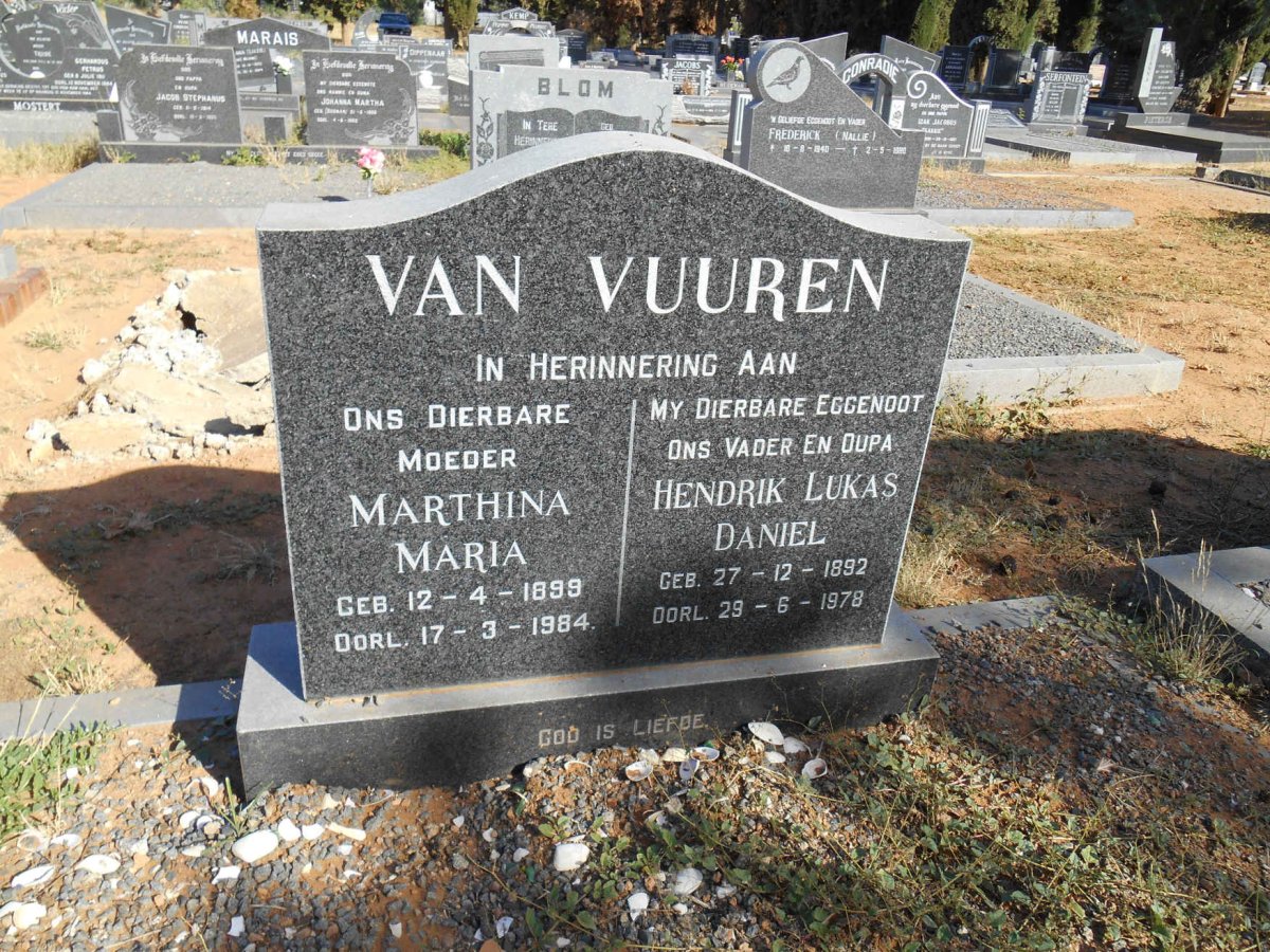 VUUREN Hendrik Lukas Daniel, van 1892-1978 &amp; Marthina Maria 1899-1984