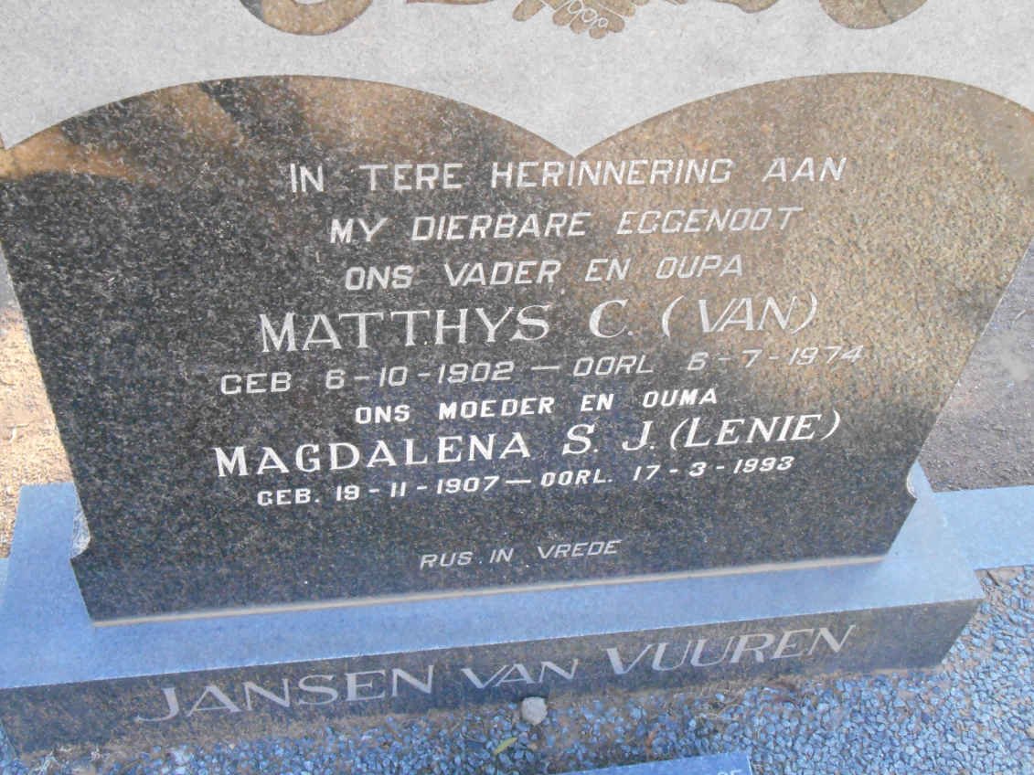 VUUREN Matthys C., Jansen van 1902-1974 &amp; Magdalena S.J. 1907-1993