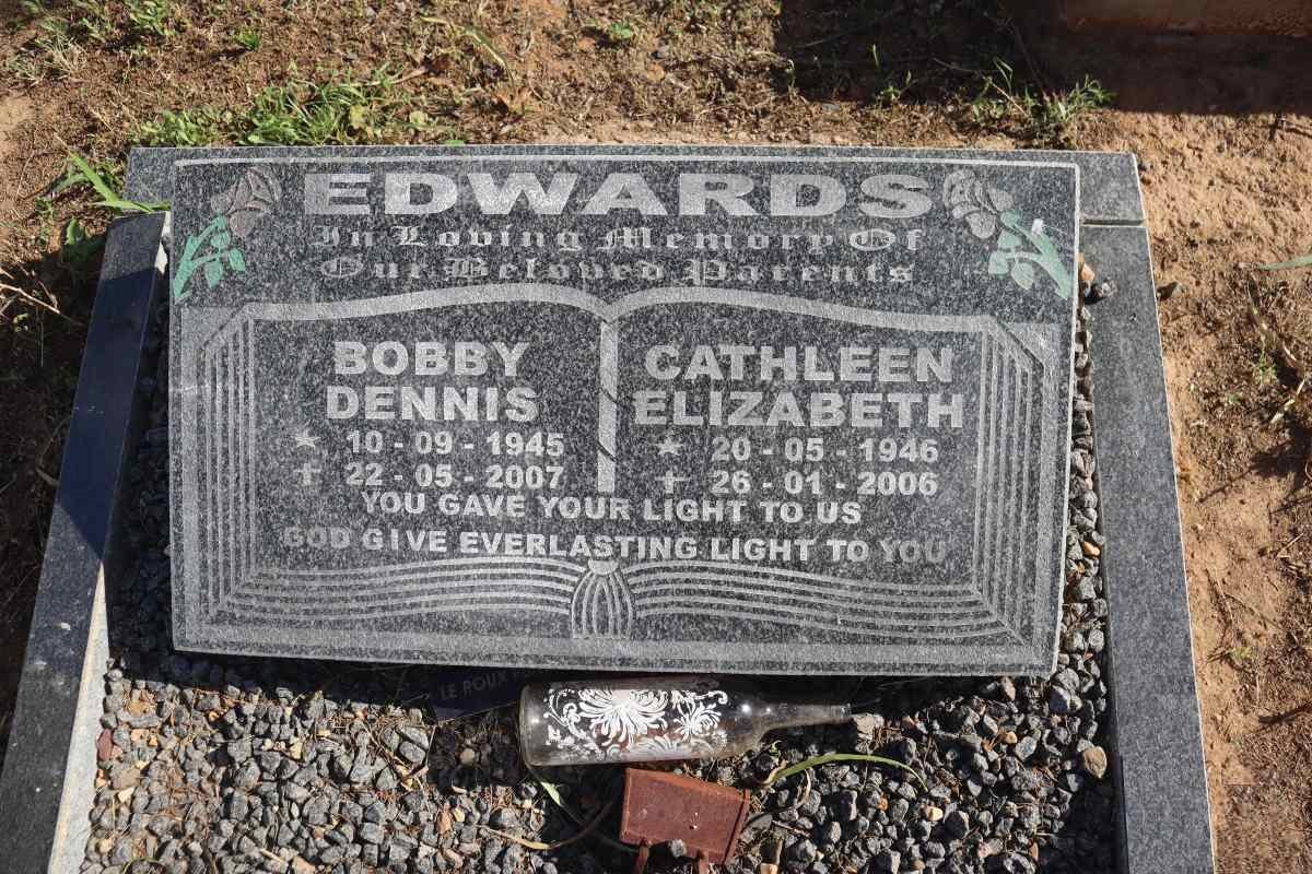 EDWARDS Bobby Dennis 1945-2007 & Cathleen Elizabeth 1946-2006