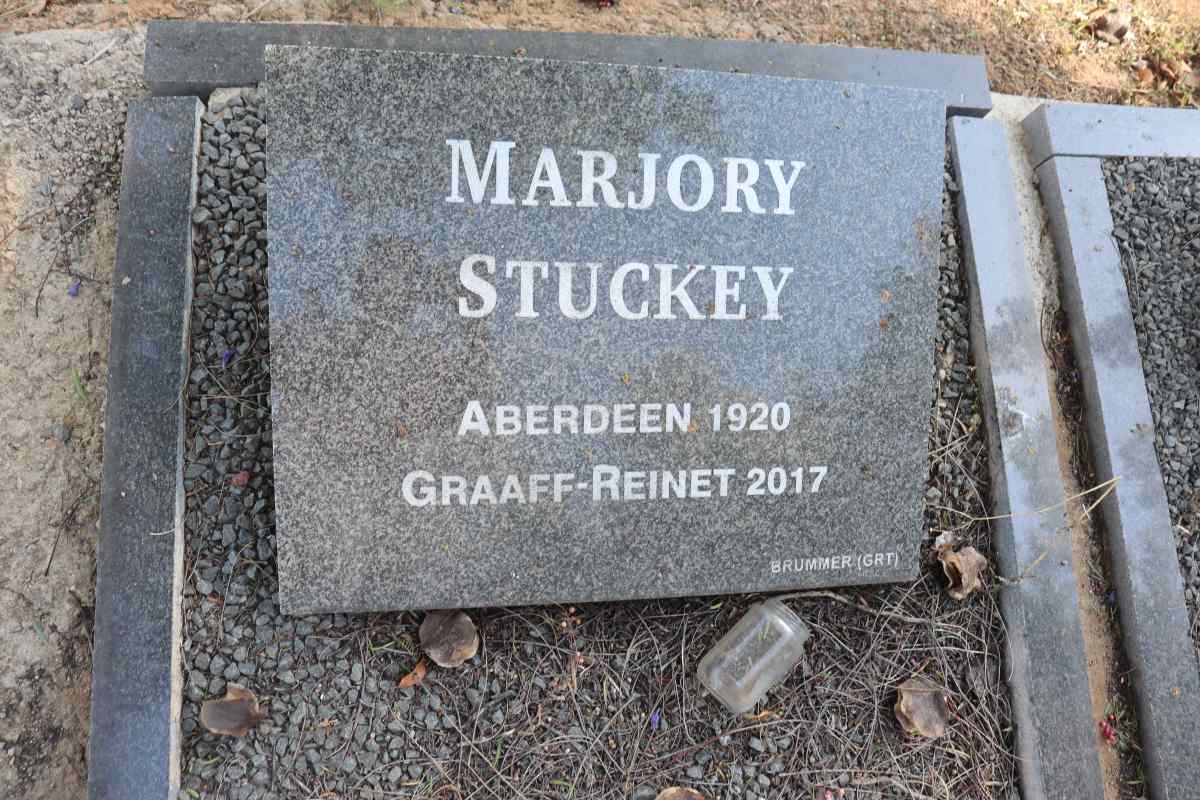 STUCKEY Marjory 1920-2017