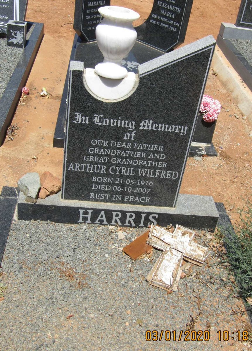 HARRIS Arthur Cyril Wilfred 1916-2007