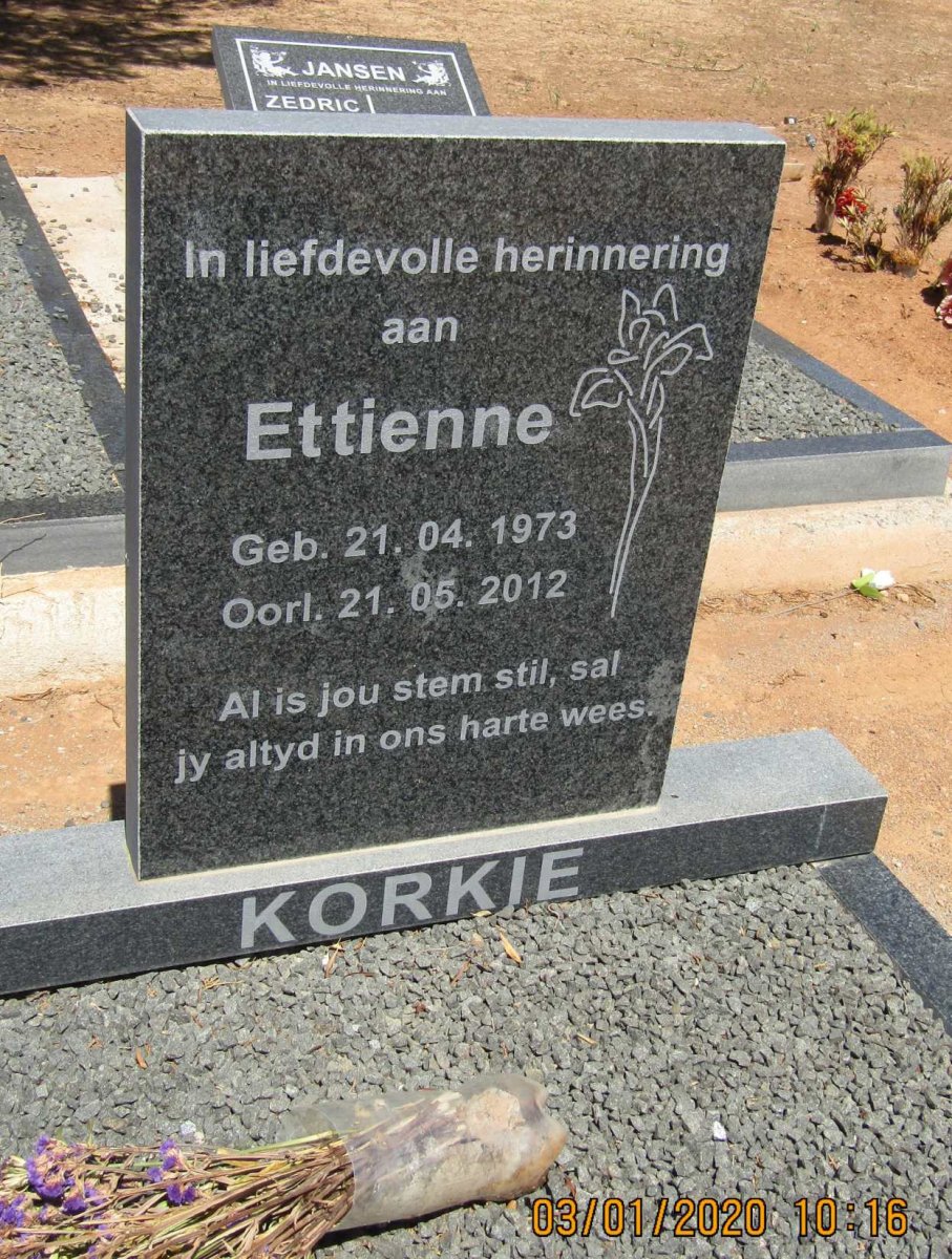 KORKIE Ettienne 1973-2012