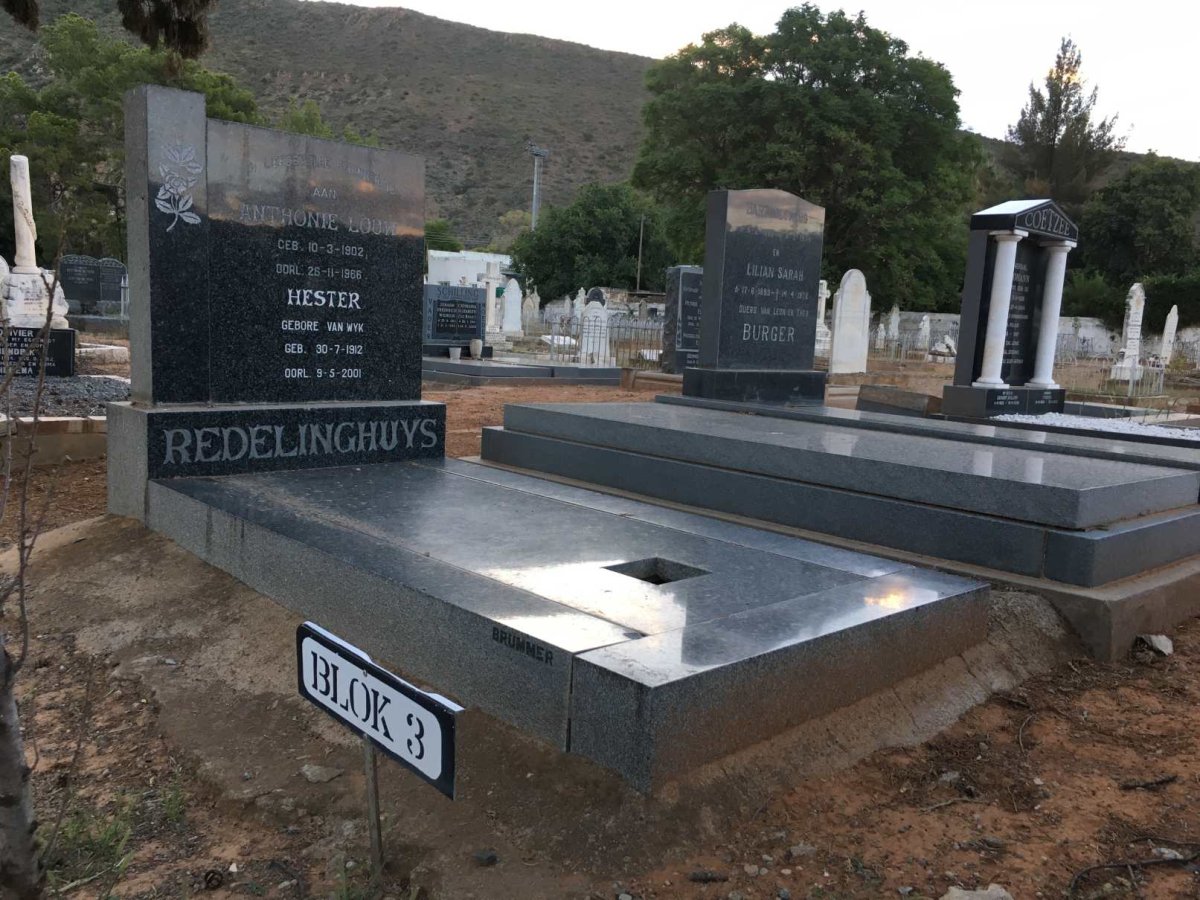 REDELINGHUYS Anthonie Louw 1902-1966 &amp; Hester VAN WYK 1912-2001