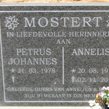 MOSTERT Petrus Johannes 1978- &amp; Annelise 1976-2013