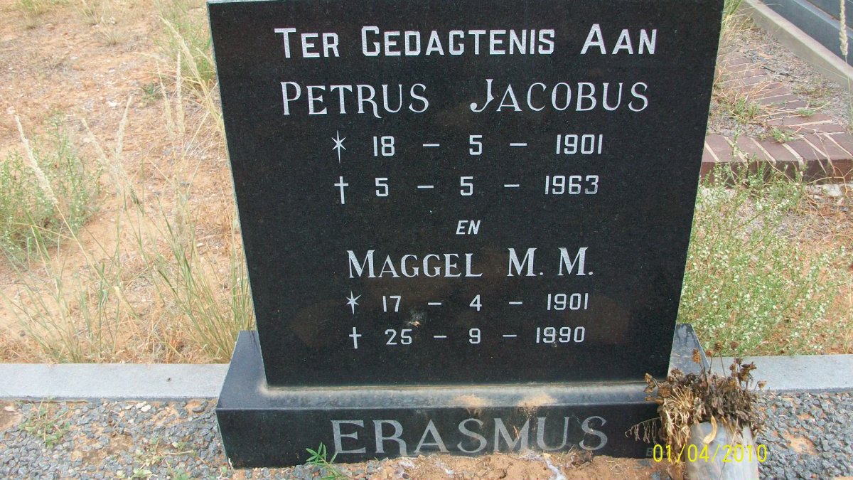 ERASMUS Petrus Jacobus 1901-1963 &amp; Maggel M.M. 1901-1990