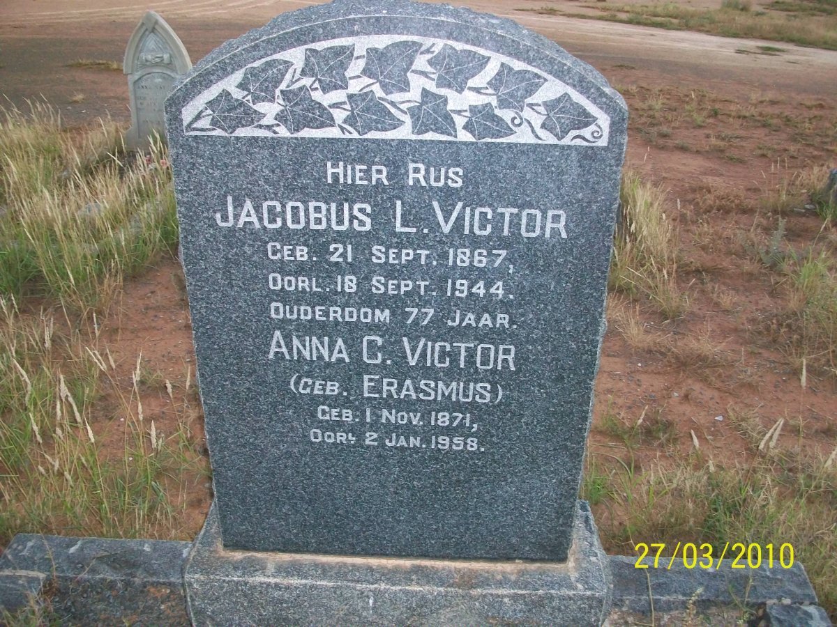 VICTOR Jacobus L. 1867-1944 &amp; Anna C. ERASMUS 1871-1958