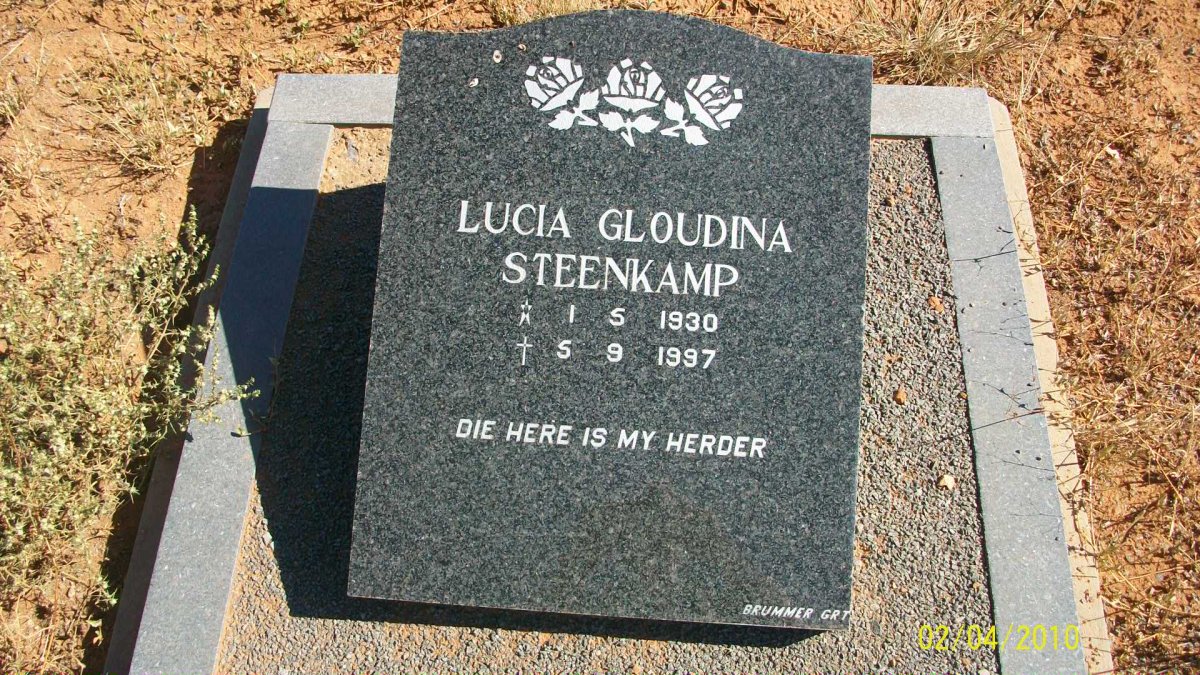 STEENKAMP Lucia Gloudina 1930-1997