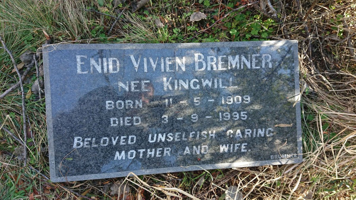 BREMNER Enid Vivien nee KINGWILL 1909-1995