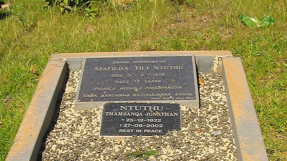 NTUTHU Thamsanqa Jonathan 1922-2002 &amp; Matilda Tili -1970