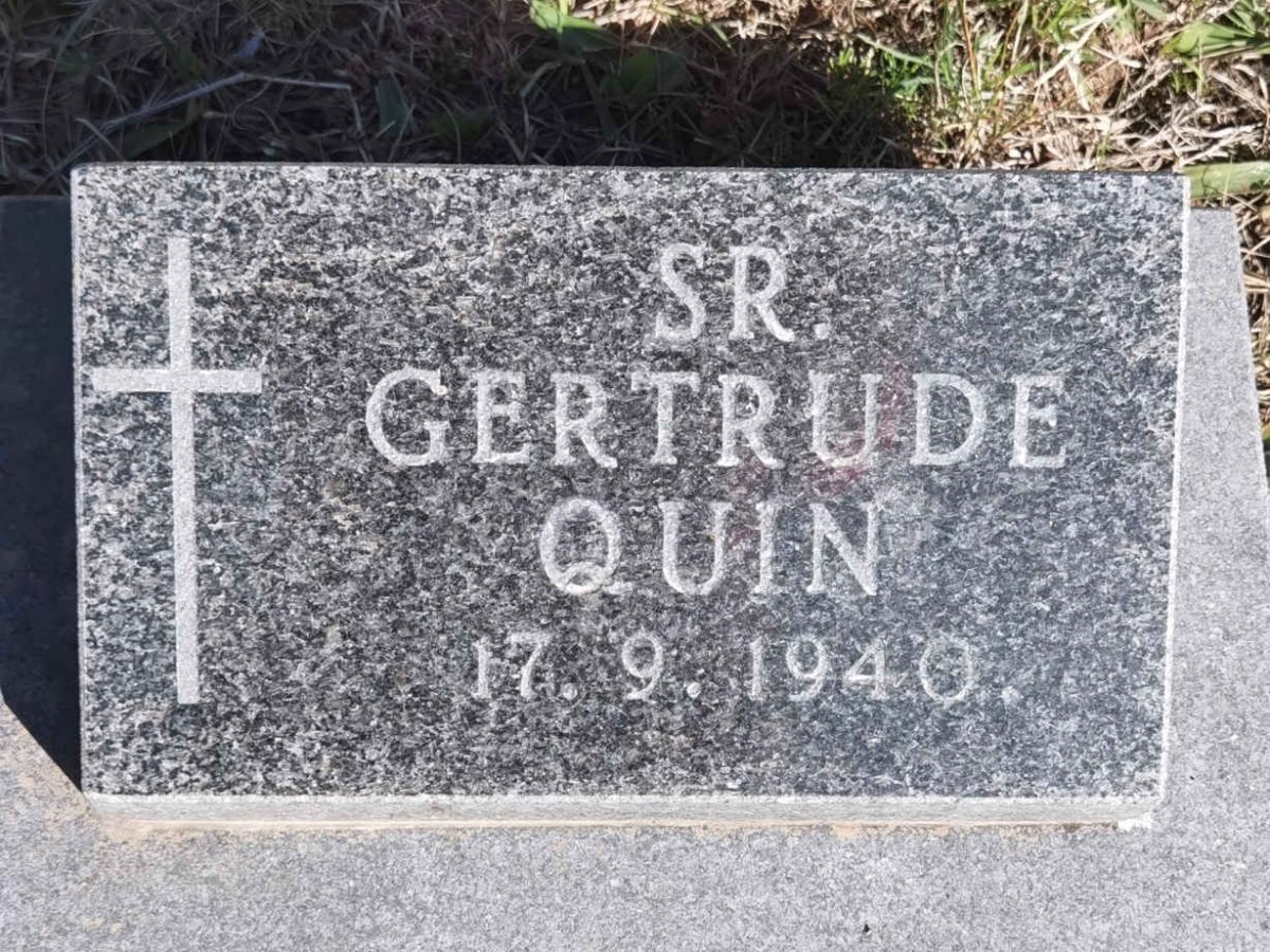 QUIN Gertrude -1940
