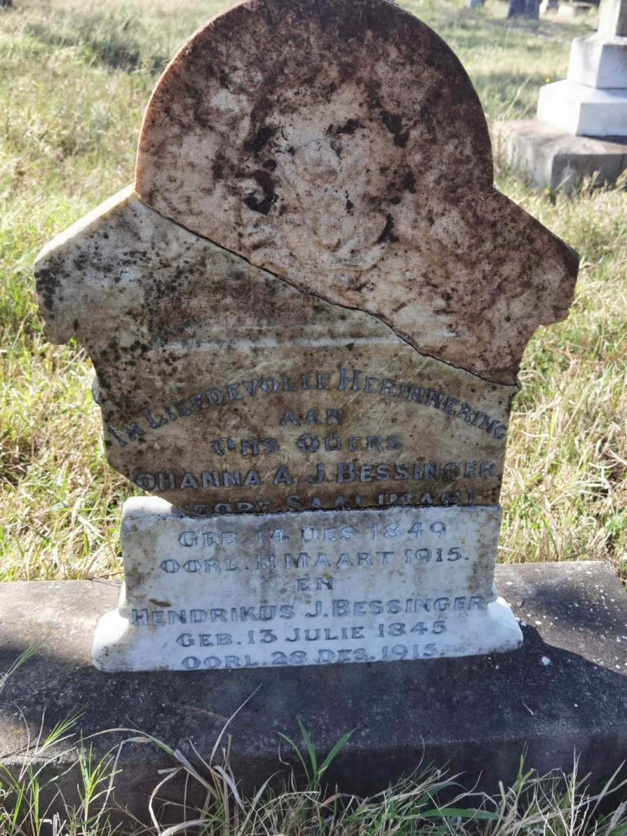 BESSINGER Hendrikus J. 1845-1915 &amp; Johanna A. J. SAAYMAN 1840-1915
